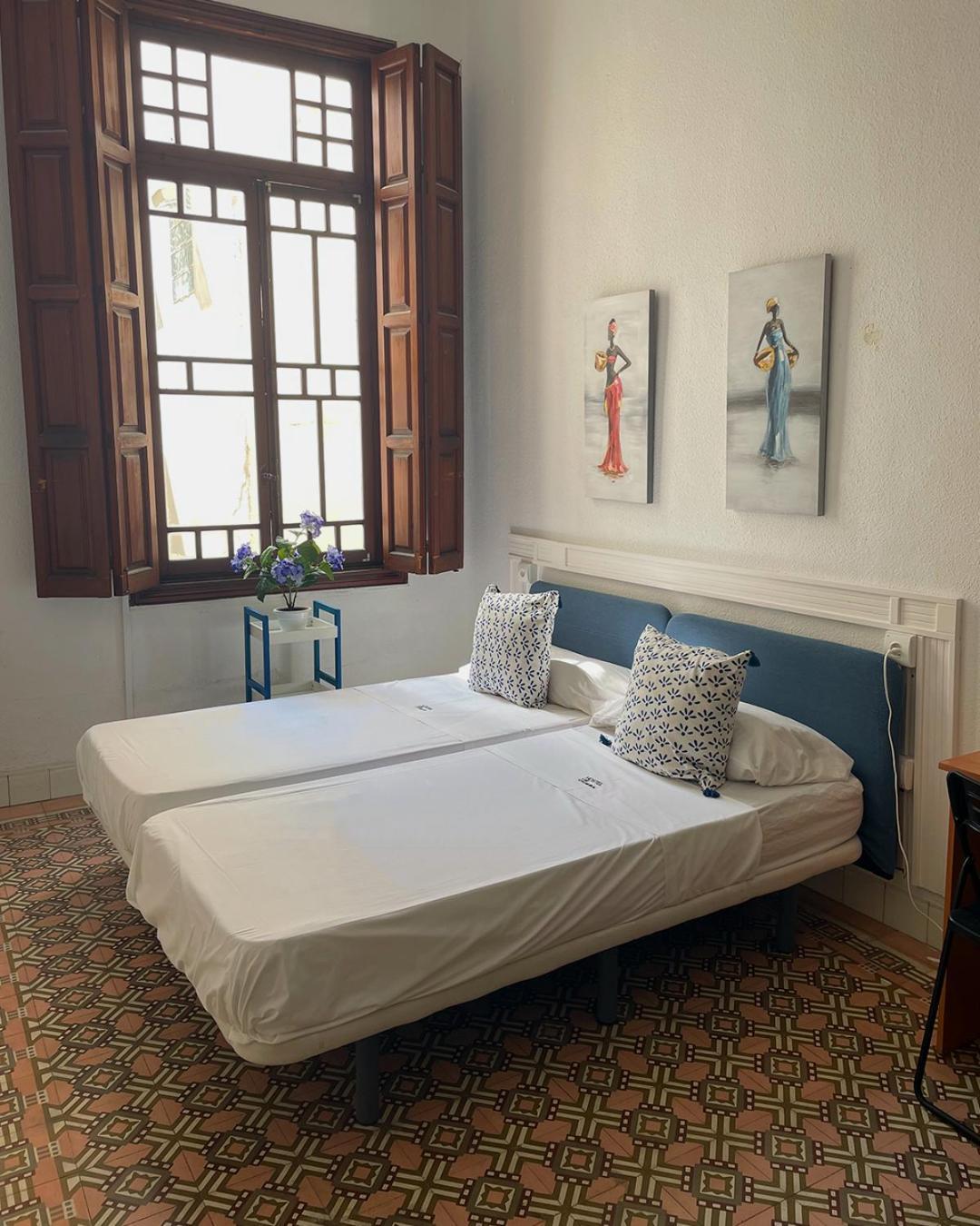 The Cathedral Hostel Murcie Extérieur photo